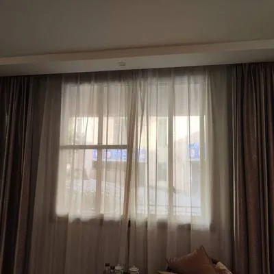 guest photo