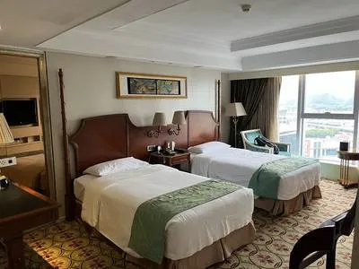 guest photo
