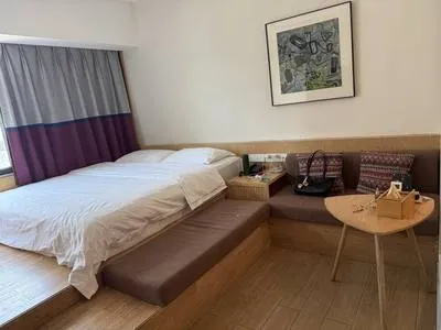 guest photo