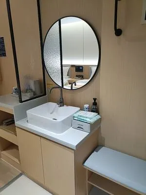 guest photo