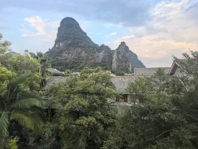 guest photo