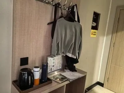 guest photo