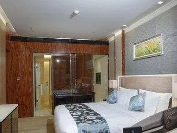 guest photo