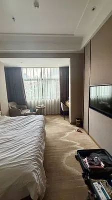 guest photo