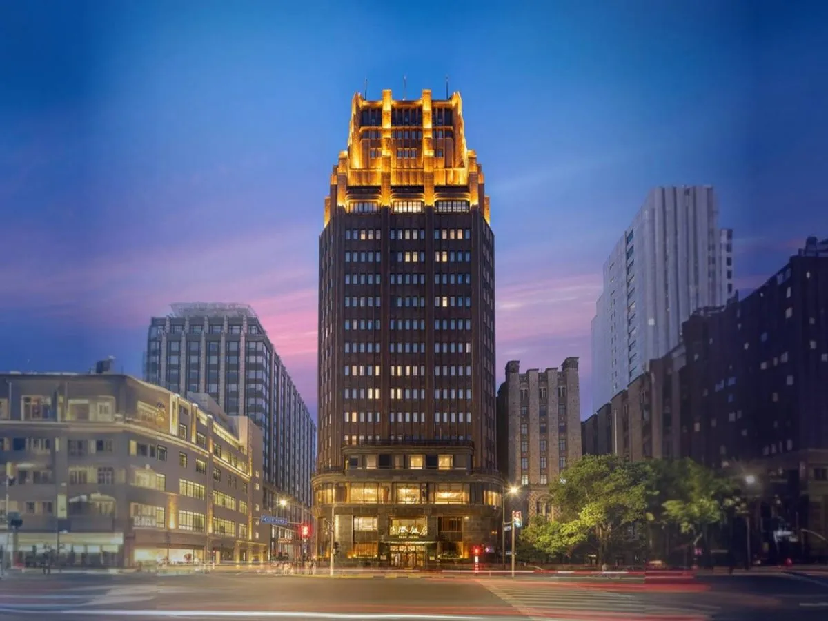 Shanghai International Hotel