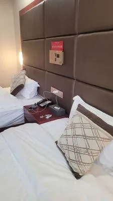 guest photo