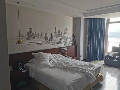 guest photo
