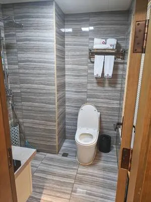 guest photo