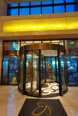 guest photo