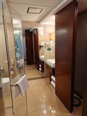 guest photo