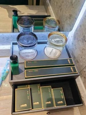 guest photo