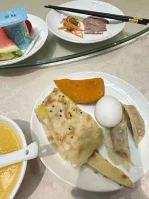 guest photo