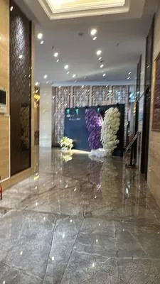 guest photo