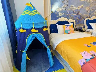 guest photo