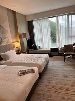 guest photo