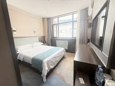guest photo