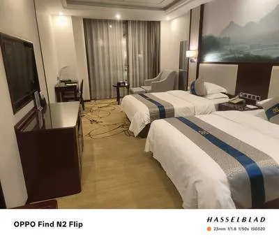 guest photo