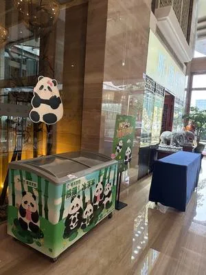 guest photo