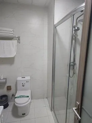 guest photo
