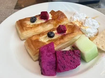 guest photo