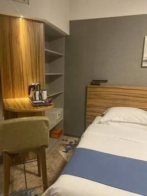 guest photo