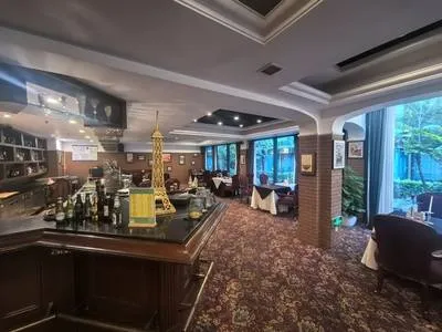guest photo