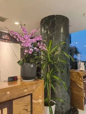 guest photo