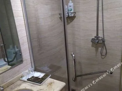 guest photo
