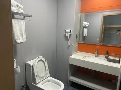 guest photo