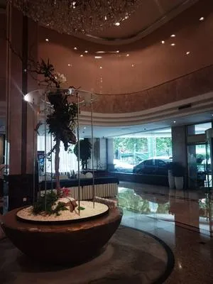 guest photo