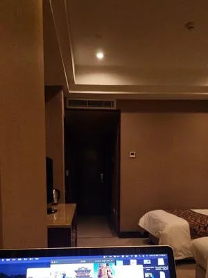 guest photo