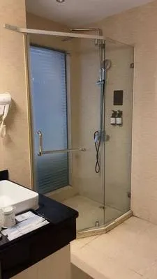 guest photo