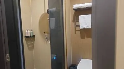 guest photo