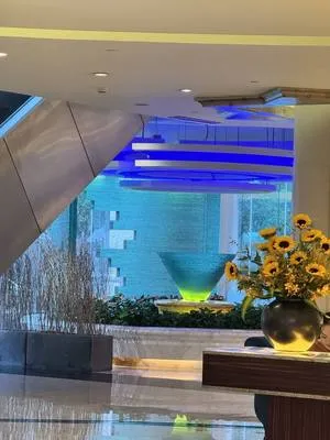 guest photo