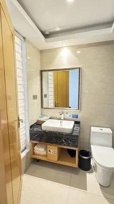guest photo
