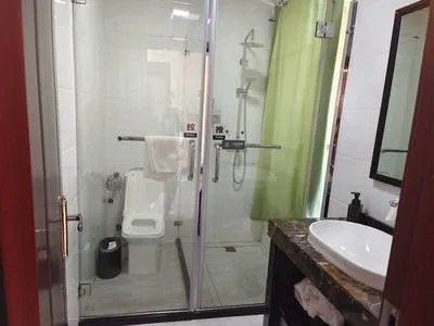 guest photo