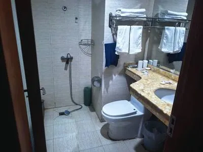 guest photo