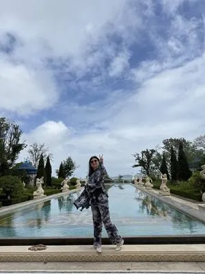 guest photo