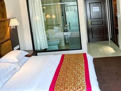guest photo