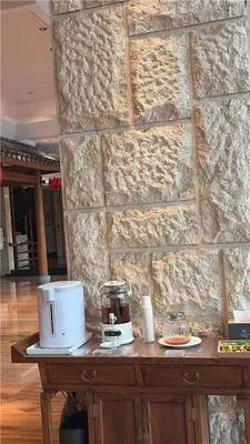guest photo