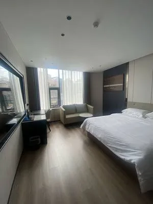 guest photo