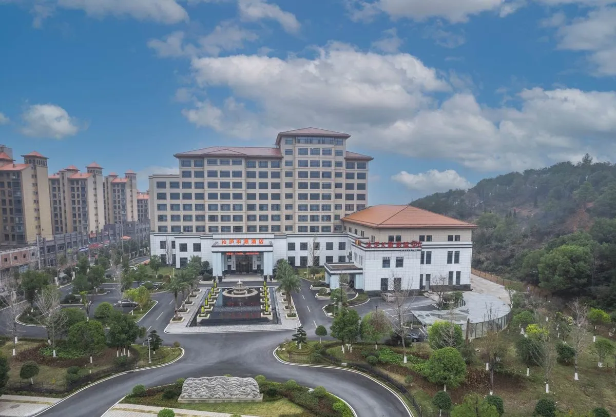 Jian Yongxin Qinlu Fengyuan Hotel