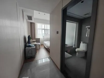 guest photo