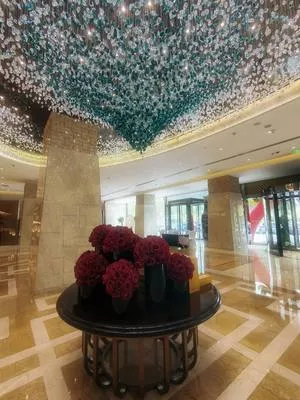 guest photo