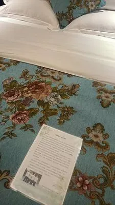 guest photo