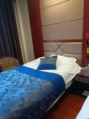 guest photo