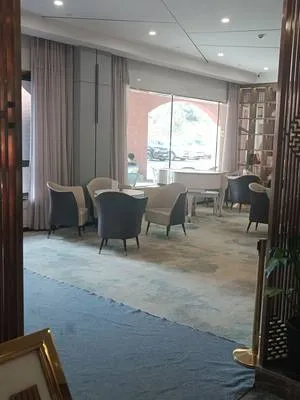 guest photo