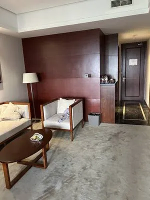 guest photo