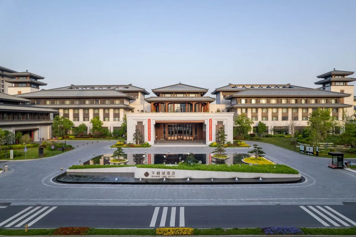 Jiangsu Qianhe Hu Hotel