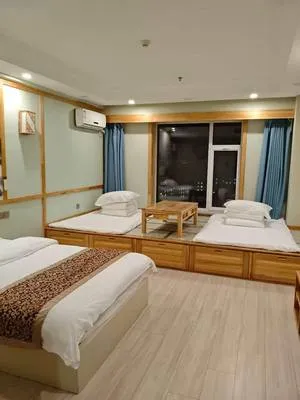 guest photo